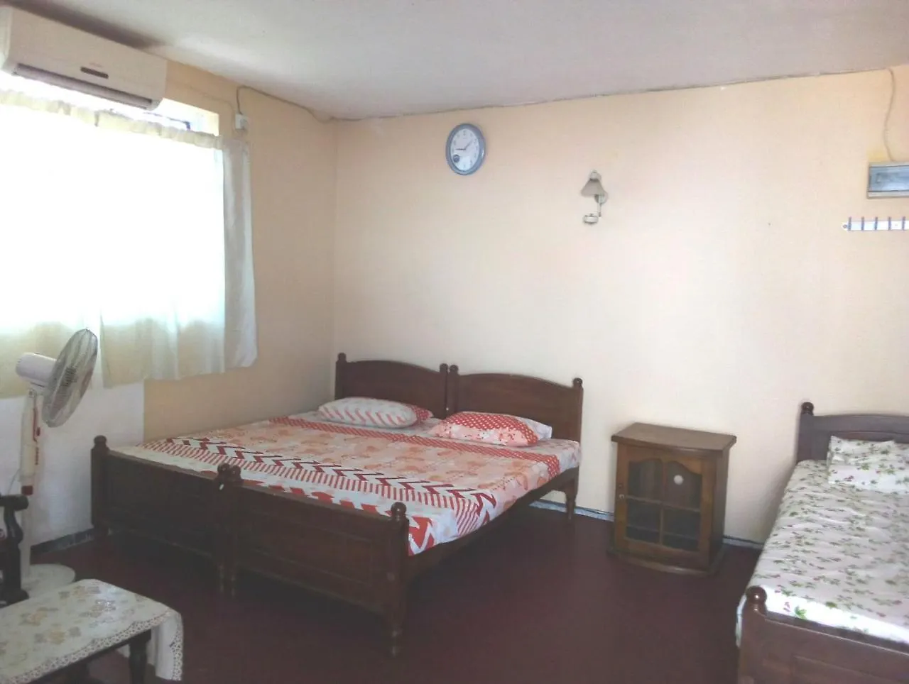 Oda ve Kahvaltı Randi Homestay In Negombo