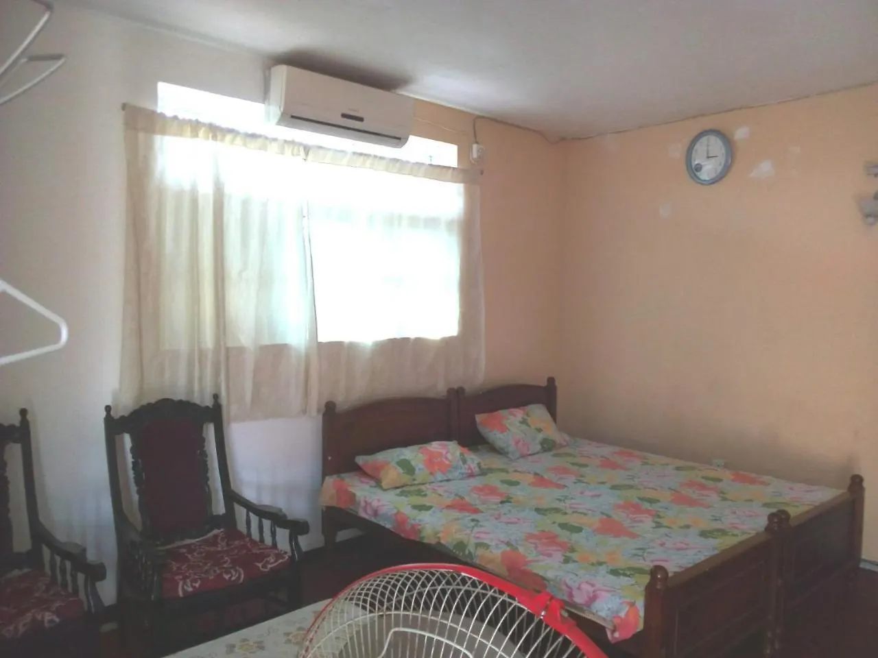 Randi Homestay In Negombo 3*,